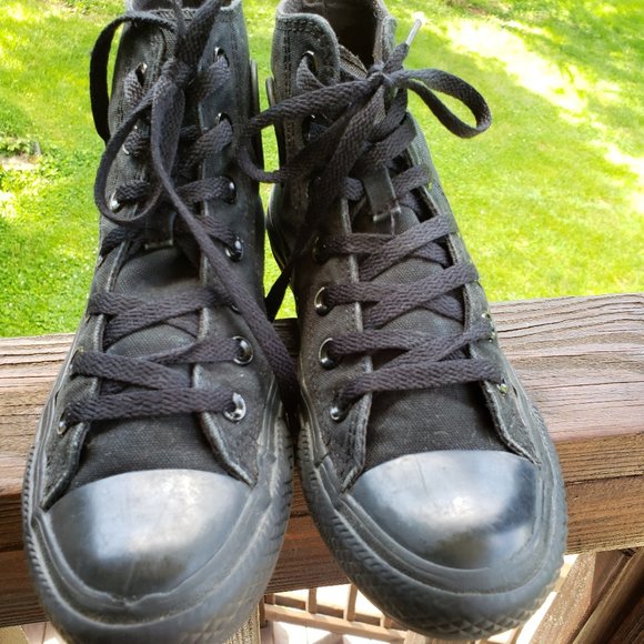 all black high top converse size 5